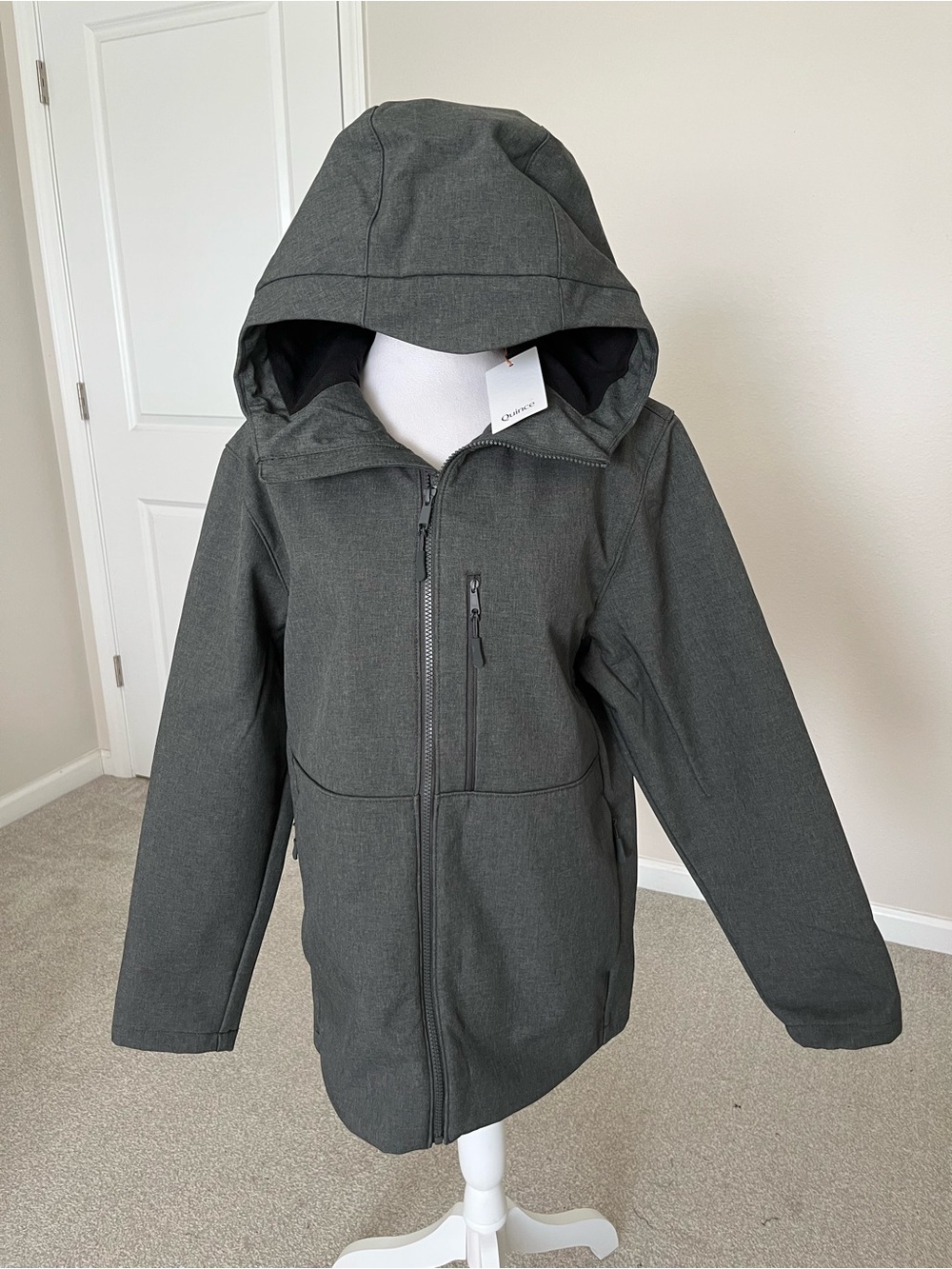 NWT Quince Softshell Fleece Lined Full Zip Hooded Jacket- Charcoal Size Medium